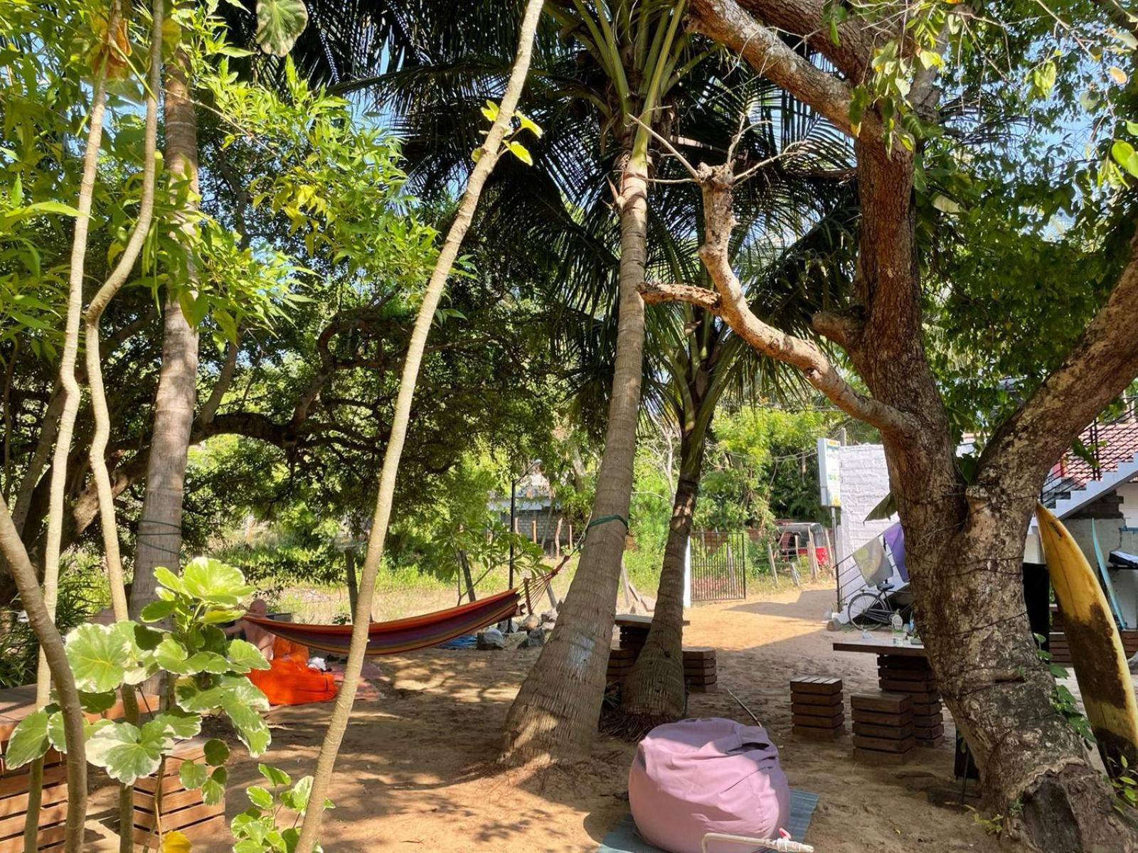 Hangover Hostels Arugam Bay Luaran gambar